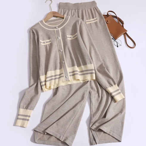 Single Breasted Design Round Neck Knitted Co-Ord Sets